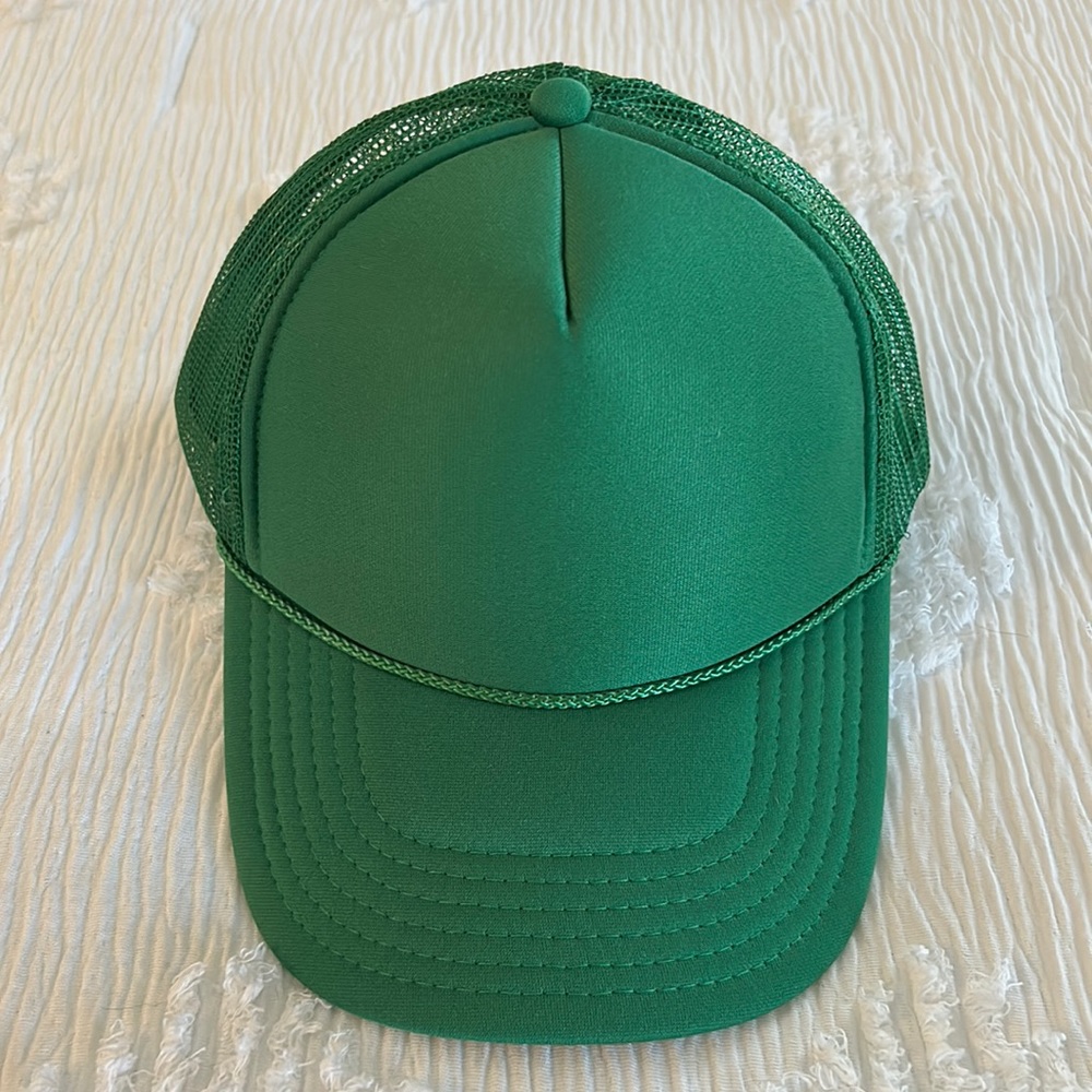 Green trucker hat- NWOT